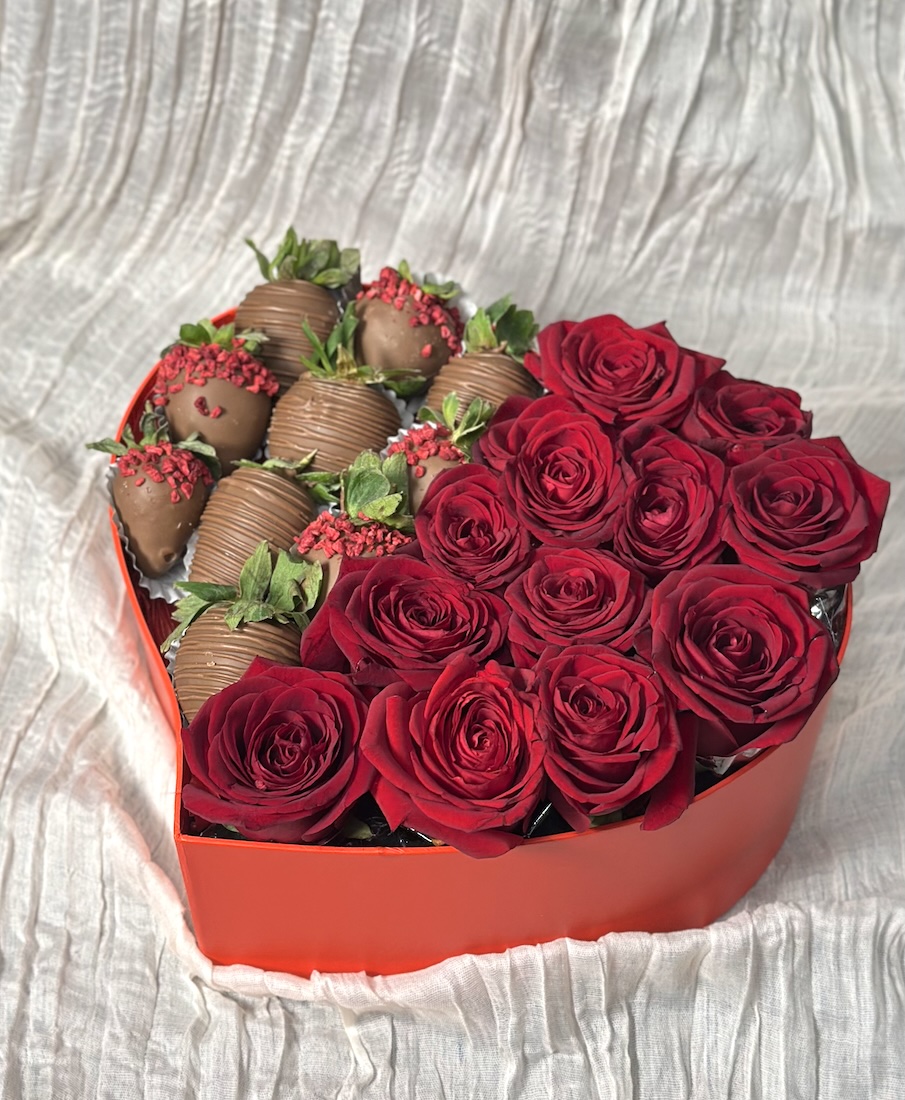 Amore Dolce Heart Box